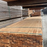 Ca. 552x Angelim Pedra Latten Geschaafd, 21x40mm, lengte 299/305cm, 25